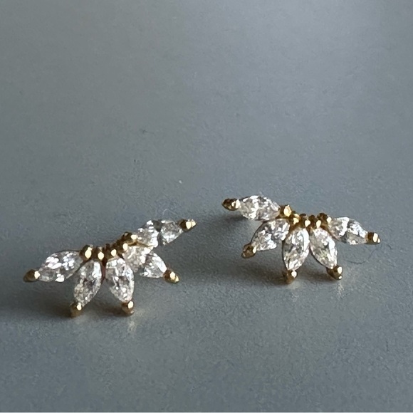 24k Gold Vermeil CZ Tiny Stud Earrings - Picture 4 of 15